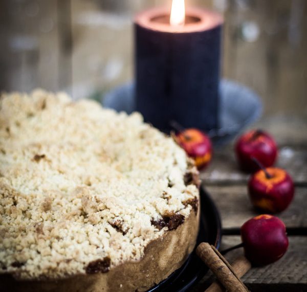 Rezept für einen einfachen Apfelkuchen - ein tolles Backrezept für den Herbst! By titatoni.de
